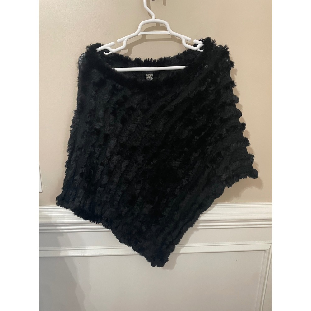 BCBGMAXAZRIA Black 100% Rabbit Fur Knit Poncho Asymmetrical Wrap One Size